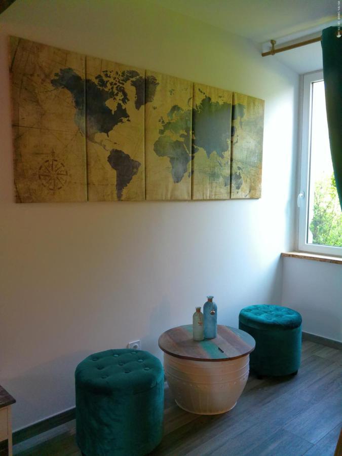 La Synchronicite - Chambres D'Hotes Saint-Sauveur-Villages Экстерьер фото