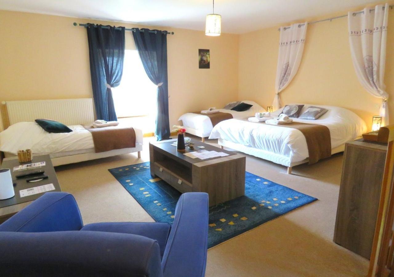 La Synchronicite - Chambres D'Hotes Saint-Sauveur-Villages Экстерьер фото